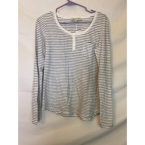 NEW NWT JONES NEW YORK WOMENS SIZE SMALL WHITE BLACK STRIPE TOP SHIRT BLOUSE - Picture 1 of 3